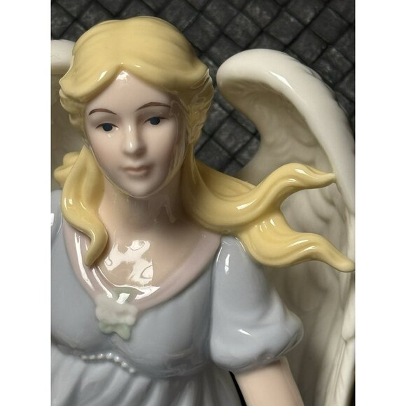 Members Mark Porcelain Angel Placing Flowers On Balustrade Hand Painted 2005 EUC - Picture 8 of 15